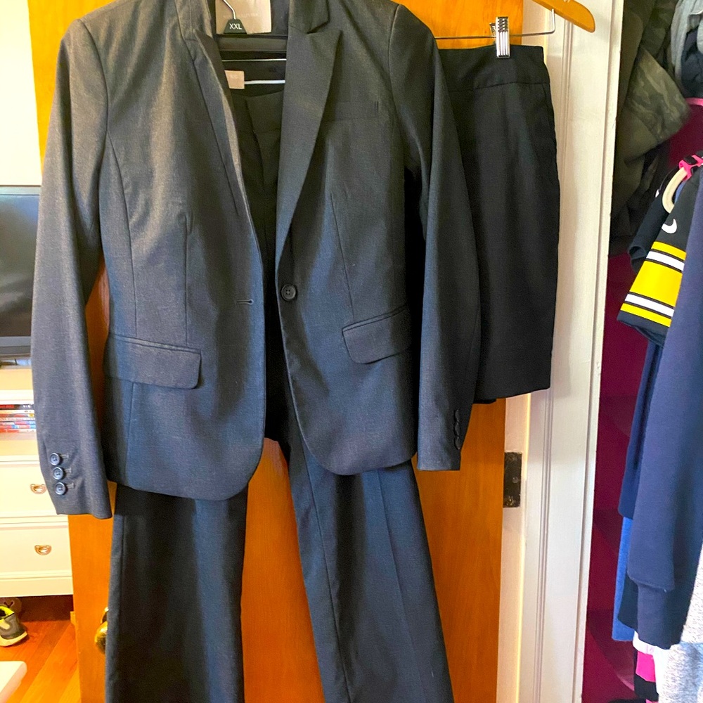 Banana republic 3 piece suit - Opetite